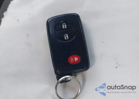 2010 Toyota Prius Iii z USA, uszkodzony, nr VIN JTDKN3DU2A5073321